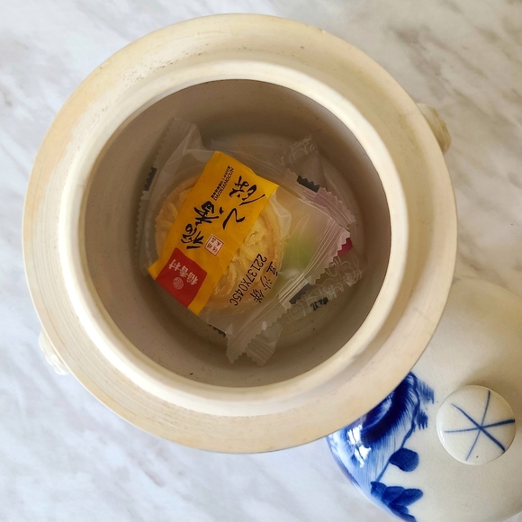 ๐ฉ๐ถ๐ป๐๐ฎ๐ด๐ฒ ๐๐ฎ๐ป๐ฑ๐ฝ๐ฎ๐ถ๐ป๐๐ฒ๐ฑ ๐๐ผ๐๐ฏ๐น๐ฒ ๐๐ผ๐ถ๐น๐ฒ๐ฟ - Picture 7 of 7